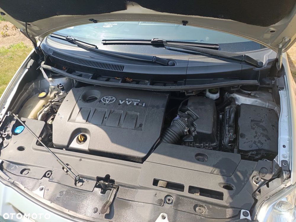 Toyota Auris 1.6 VVT-i Luna - 3