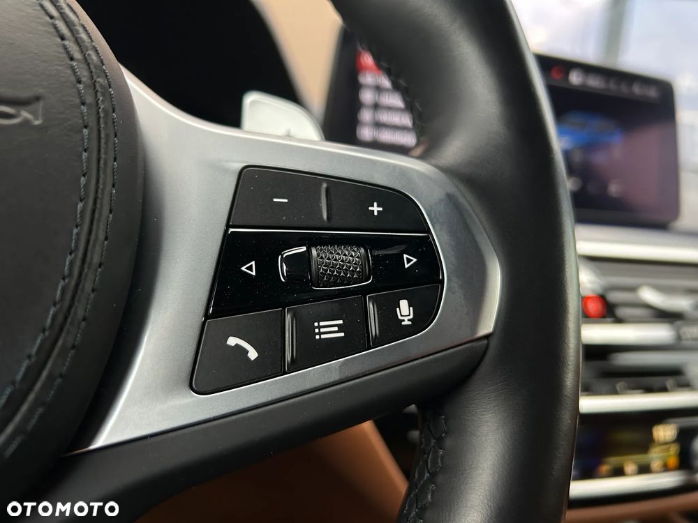 BMW Seria 5 520d mHEV M Sport sport - 28