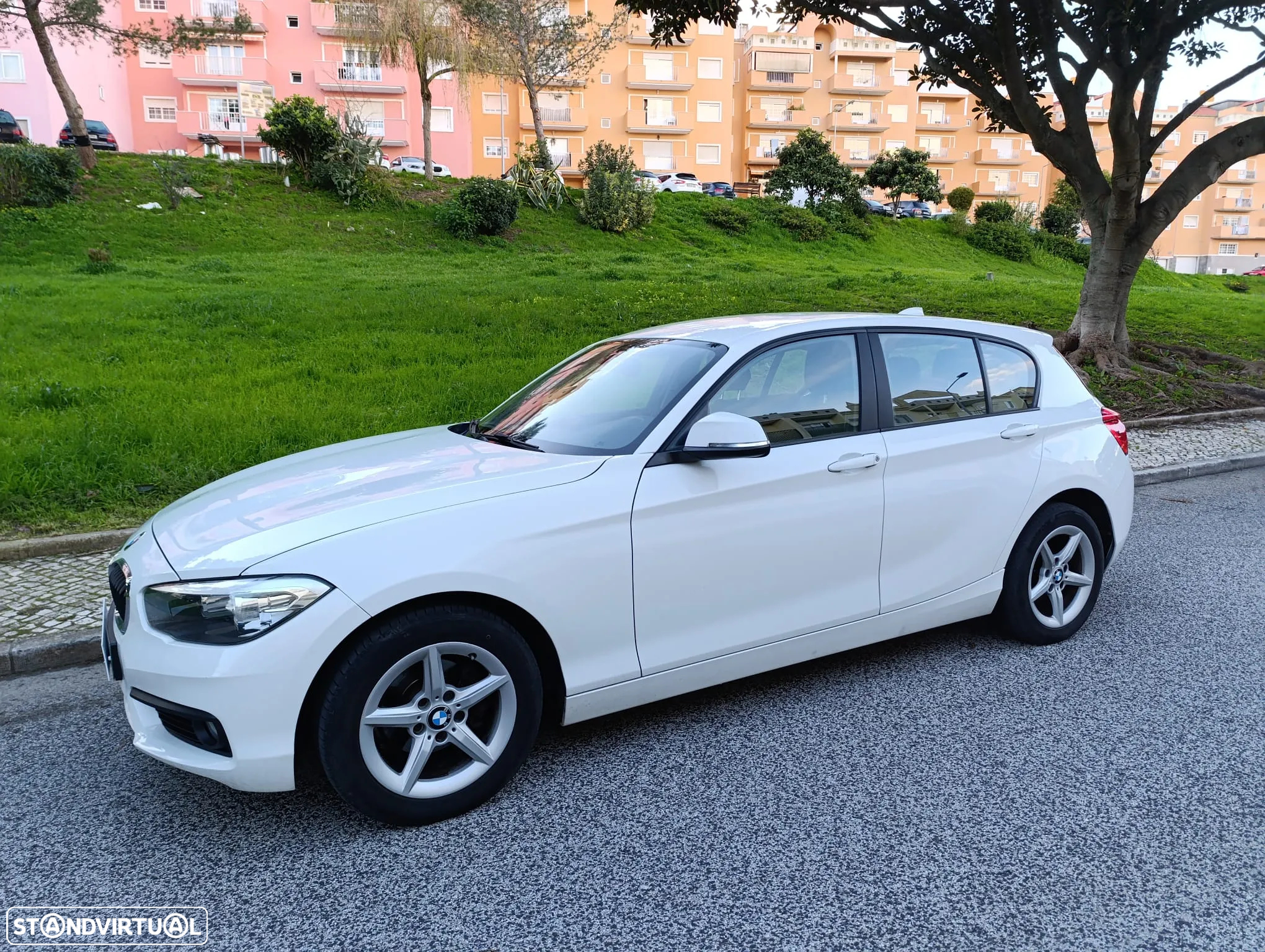BMW 116 d EDynamics Line Sport - 2