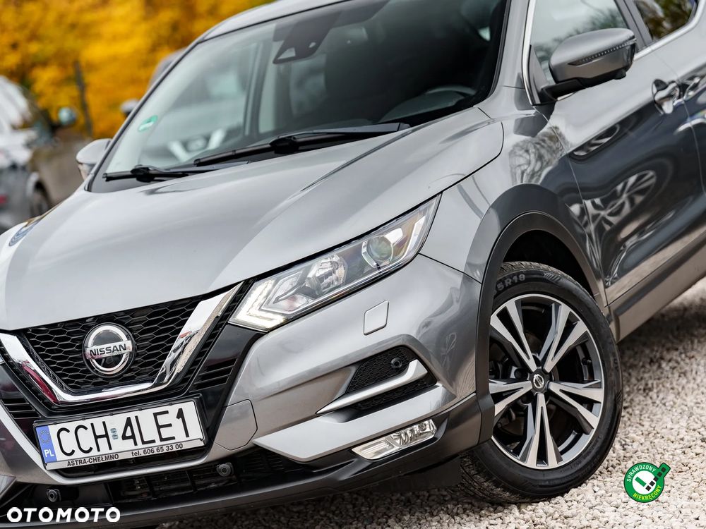 Nissan Qashqai 1.2 DIG-T N-Connecta Xtronic - 9