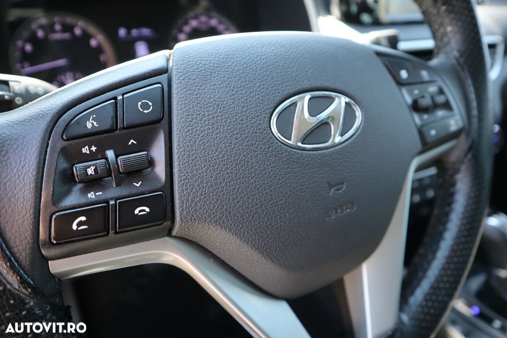 Hyundai Tucson 1.6 T-GDi 4WD 7DCT Style - 9