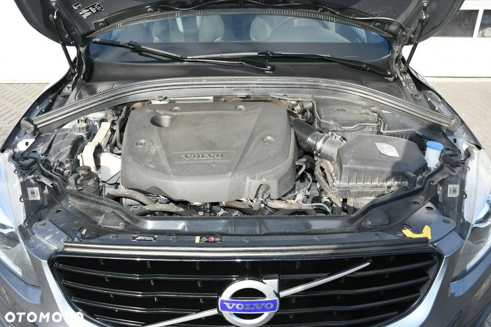 Volvo XC 60 D4 Geartronic RDesign - 38
