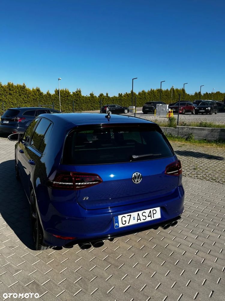 Volkswagen Golf - 12