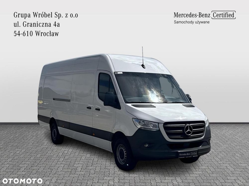 Mercedes-Benz Sprinter - 9