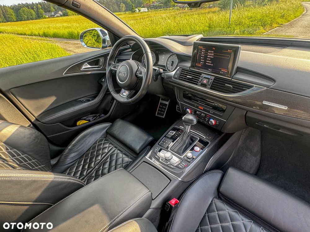 Audi S6 Limousine - 10