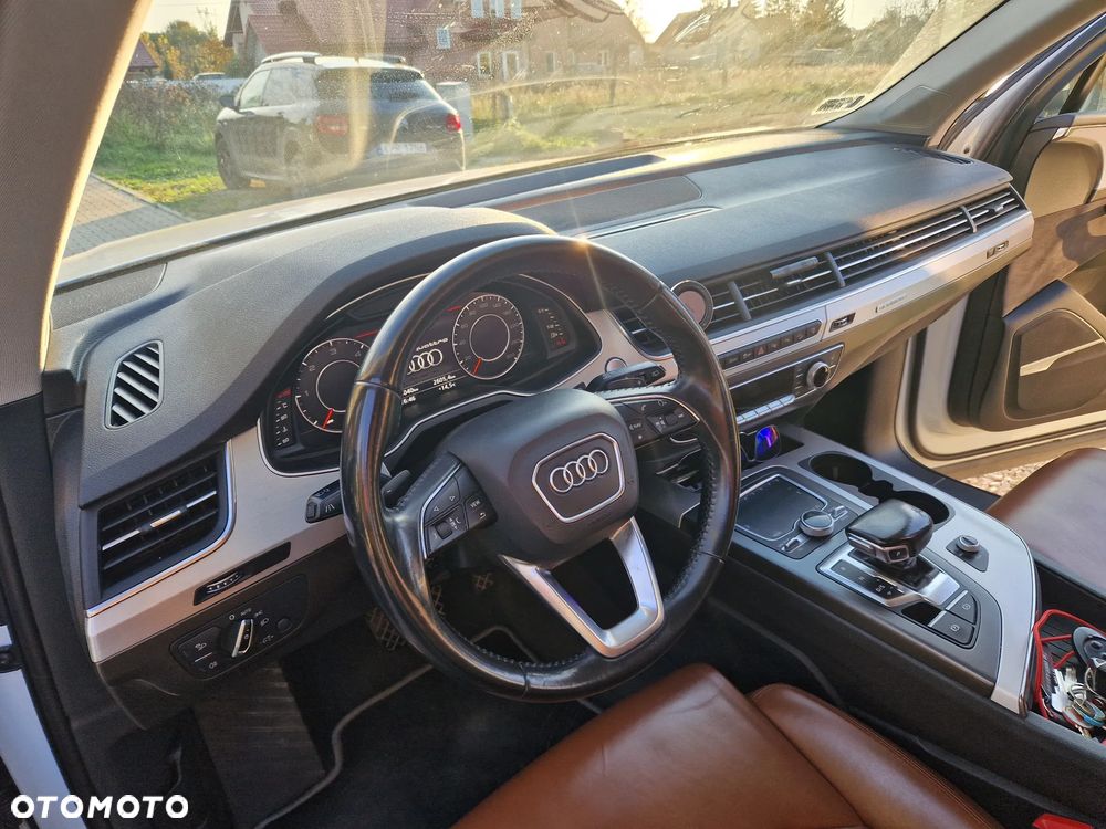 Audi Q7 - 19