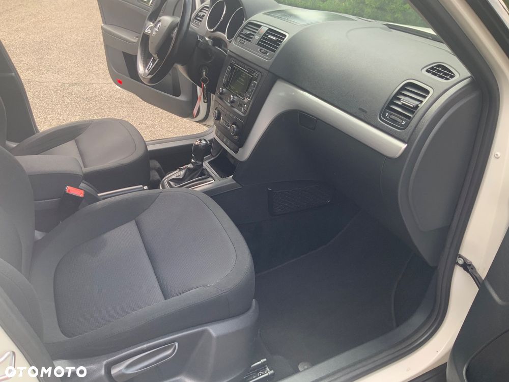 Skoda Yeti 2.0 TDI DPF 4x4 Adventure DSG - 10