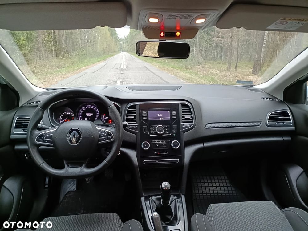 Renault Megane 1.6 SCe Life - 15