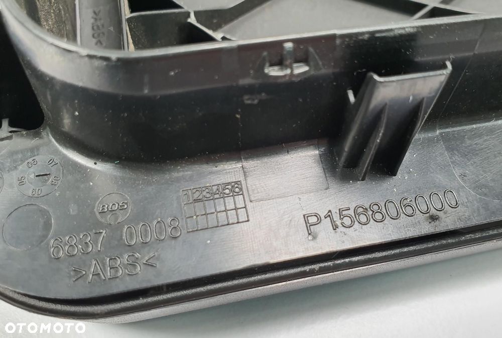 SCHOWEK NA NARTY VOLVO C70 II 156806000 - 5