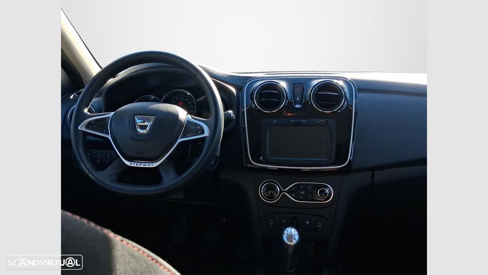 Dacia Sandero 0.9 TCe Stepway - 10