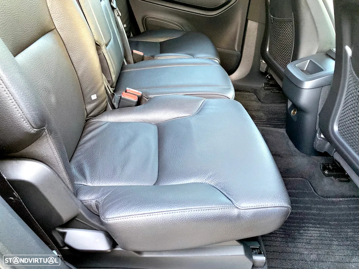 Volvo XC 90 - 32