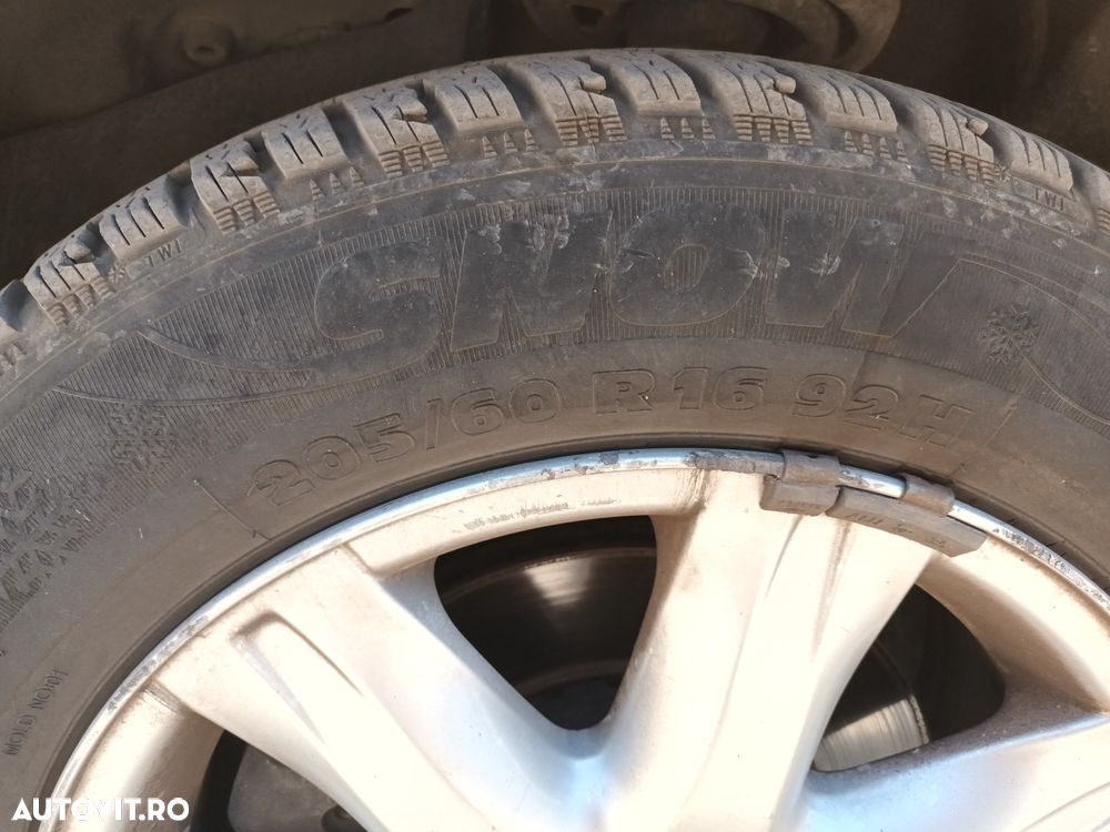 Dezmembrari  Renault LAGUNA 3  2007  > 0000 2.0 dCi (BT08, BT0K, BT0J - 18