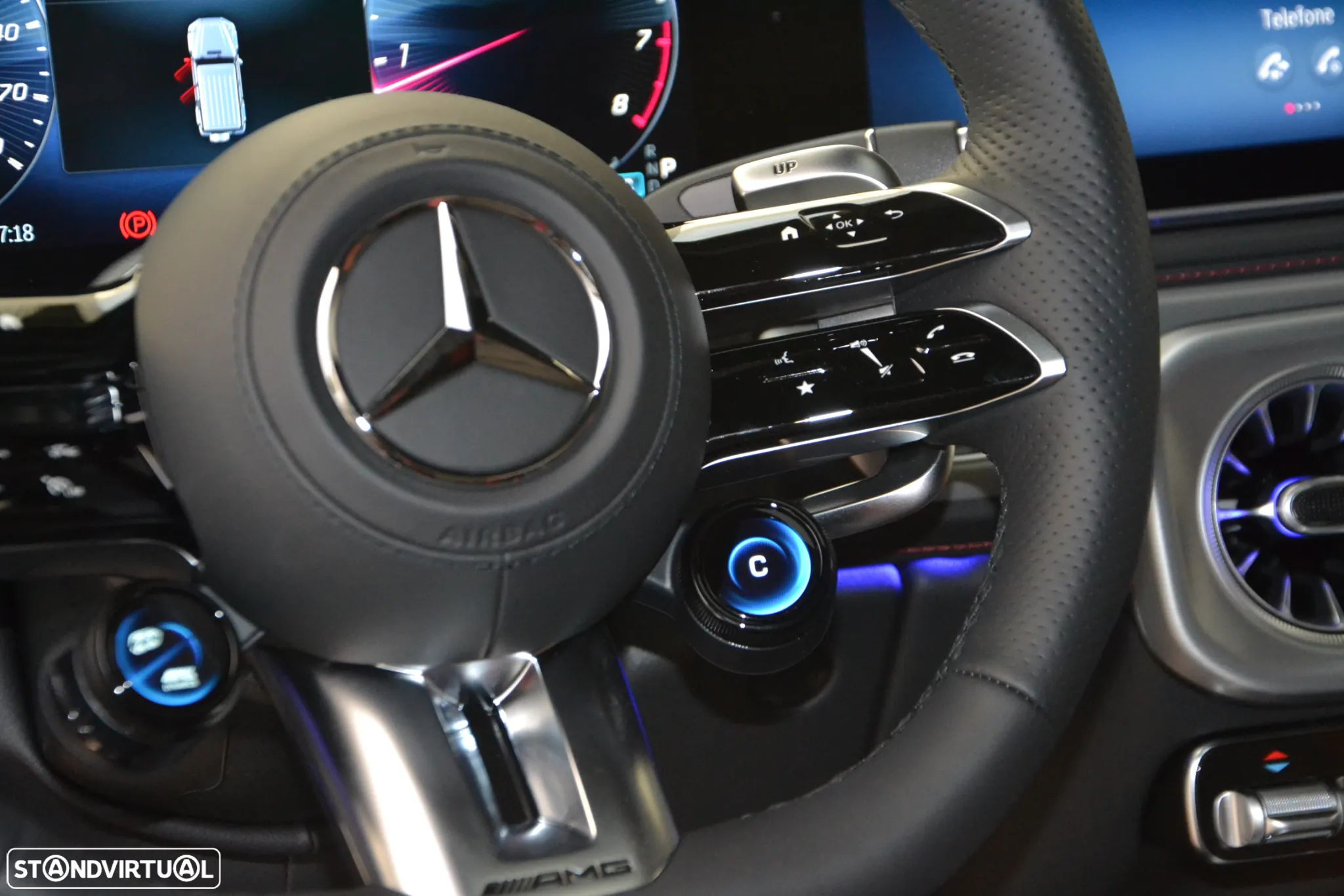 Mercedes-Benz G 63 AMG Standard - 32