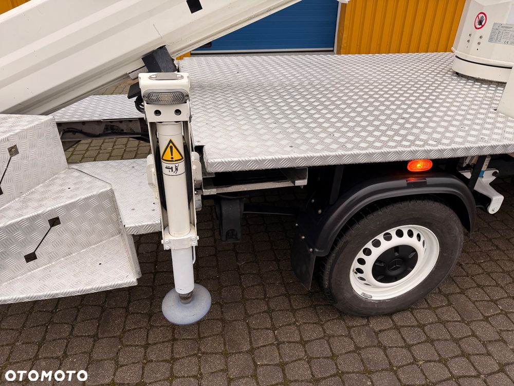 Ruthmann TB220 Renault Maxity 22m - 16