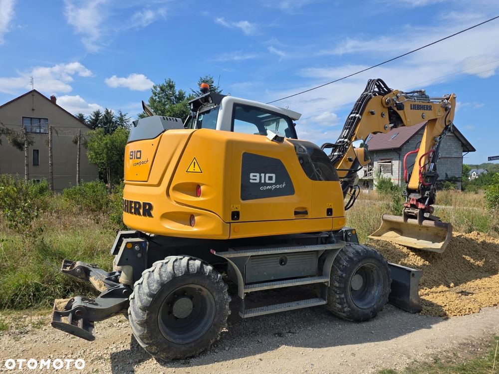 Liebherr A910, 911, 912 - 2