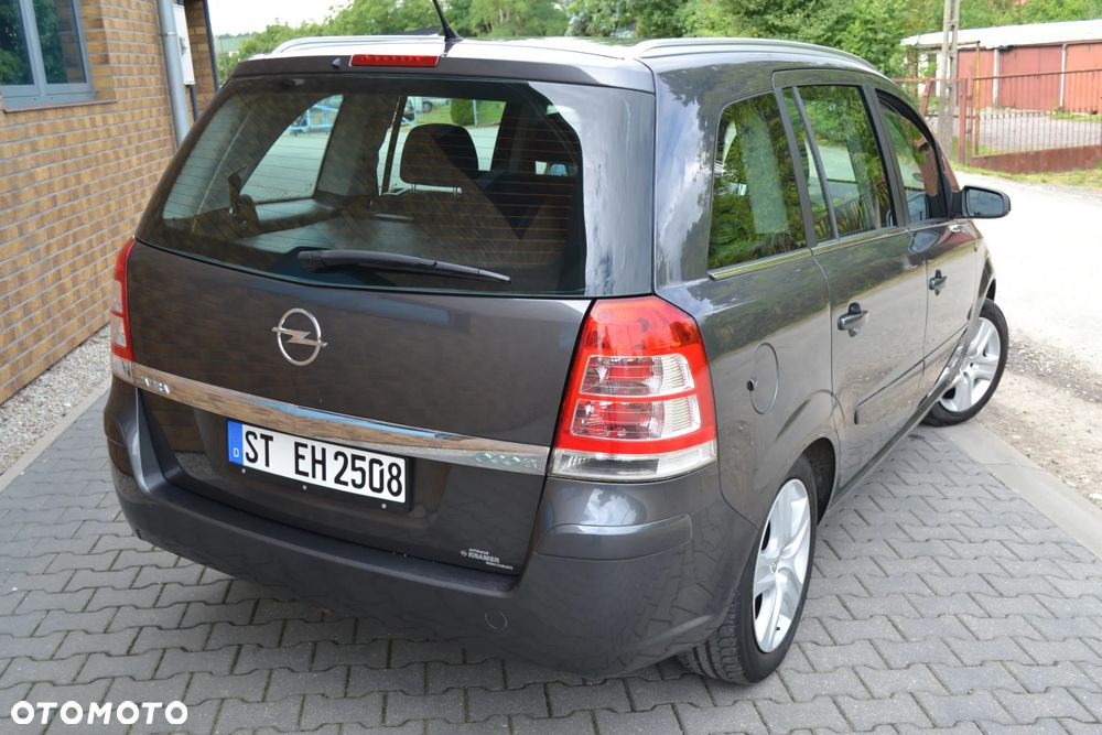 Opel Zafira 1.6 ecoFLEX Family - 8