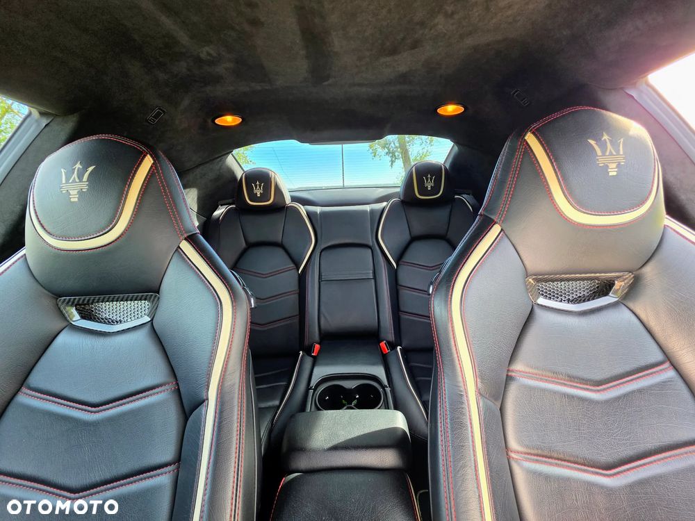 Maserati GranTurismo - 14