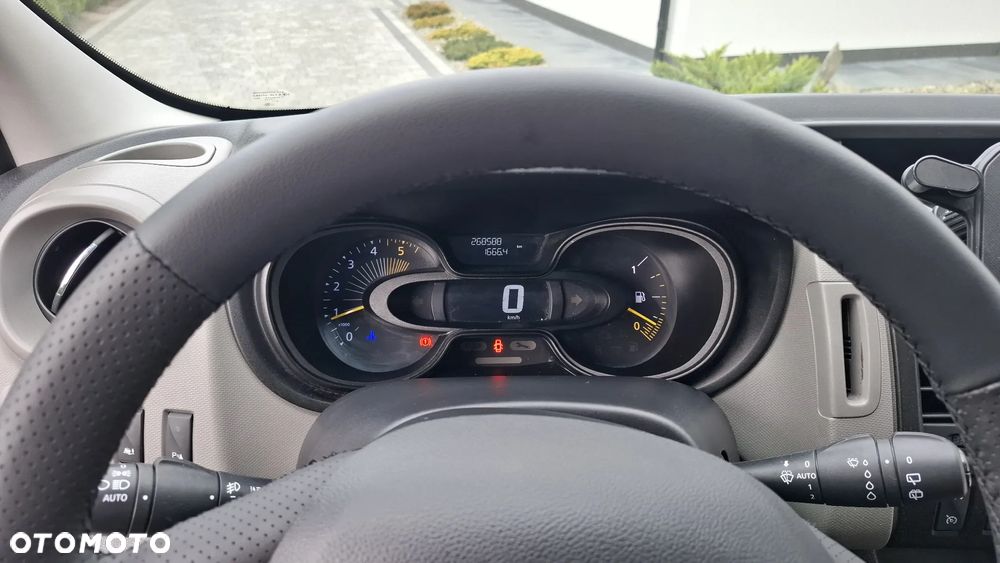 Renault Trafic - 31