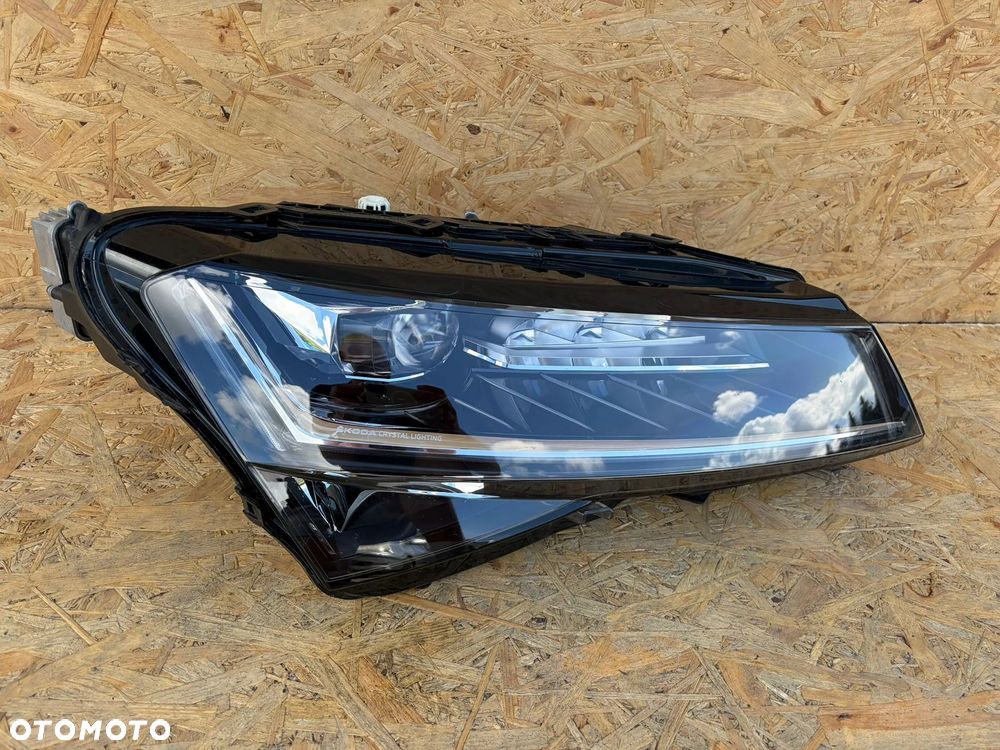 Skoda Superb III lampa przod prawa full led - 3