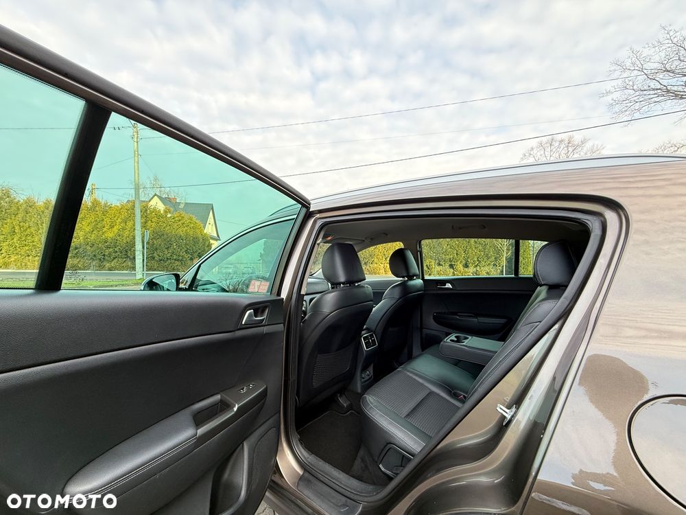 Kia Sportage 1.7 CRDI XL 2WD - 18