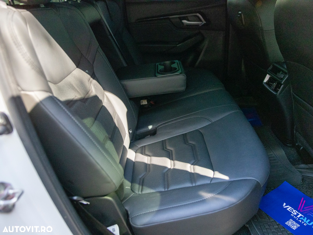 Isuzu D-Max 1.9 DSL 4x4 Double Cab AT Executive - 4
