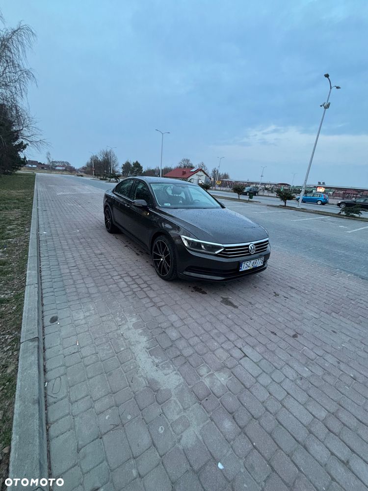 Volkswagen Passat 1.4 TSI BMT City - 10