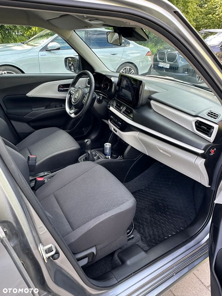Suzuki Swift 1.2 Dualjet SHVS Premium Plus - 12