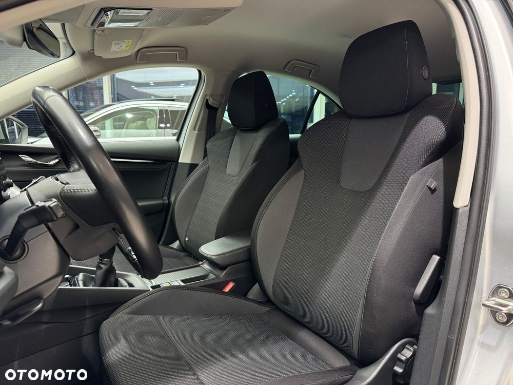 Skoda Octavia 2.0 TDI Ambition - 10