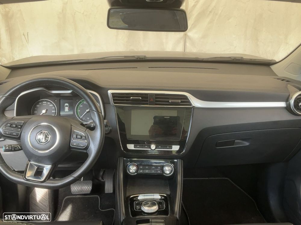 MG ZS EV 44.5 kWh Luxury - 5