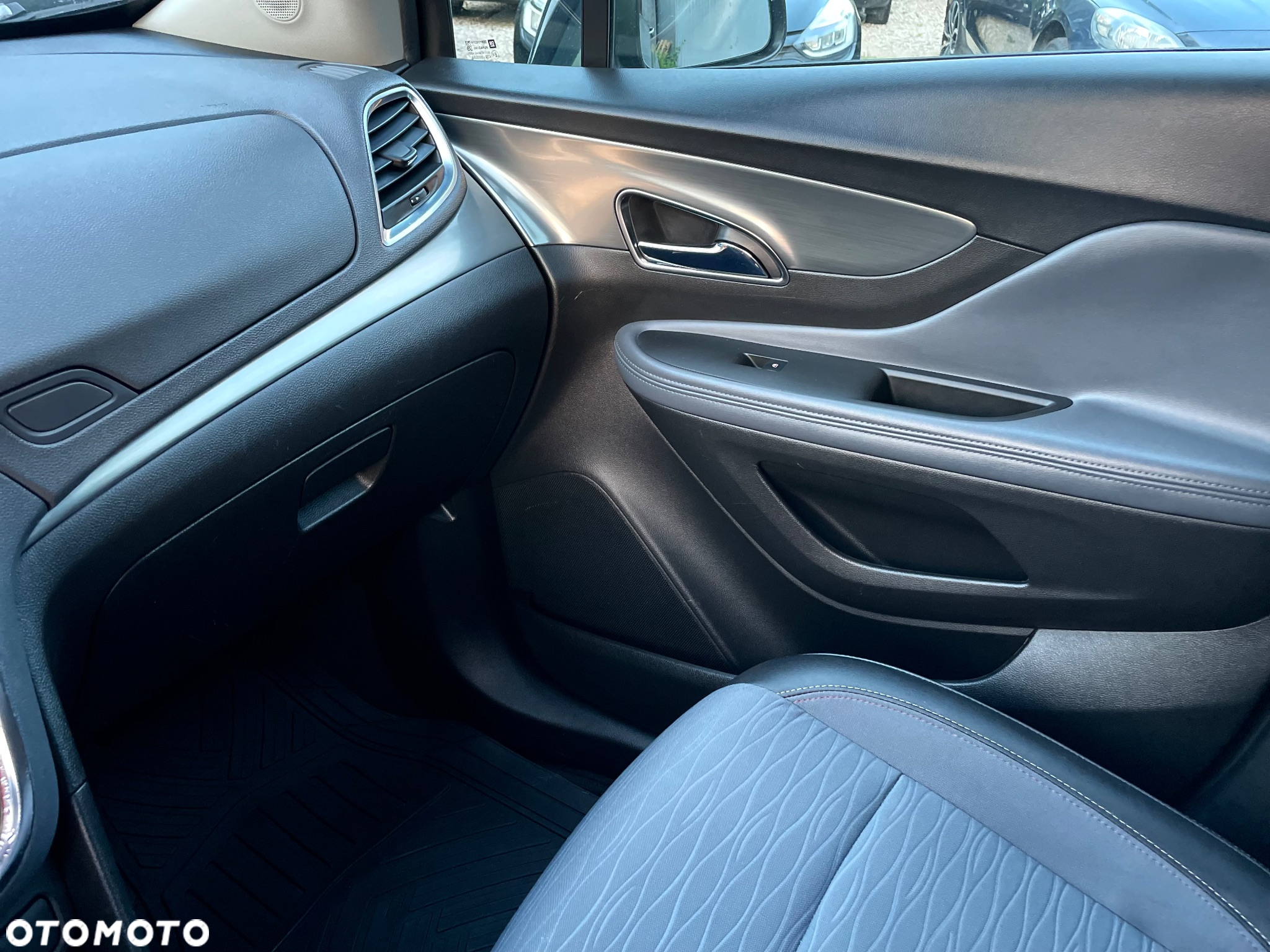 Opel Mokka 1.4 T Cosmo - 11