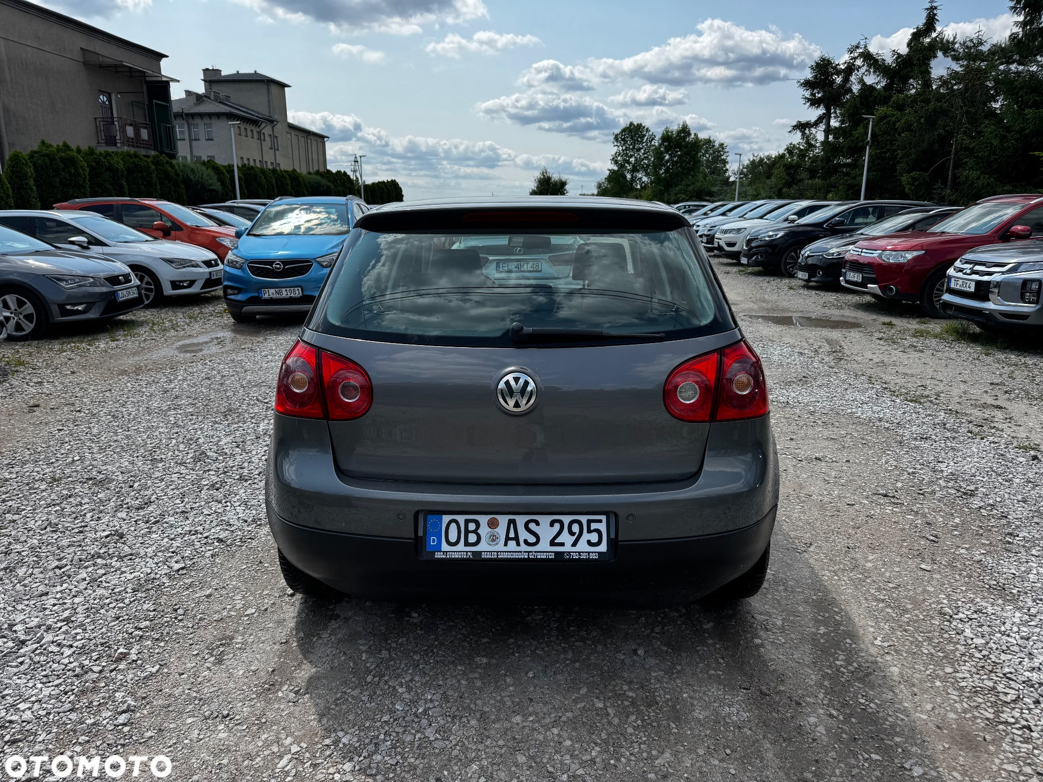 Volkswagen Golf 1.6 Trendline - 5