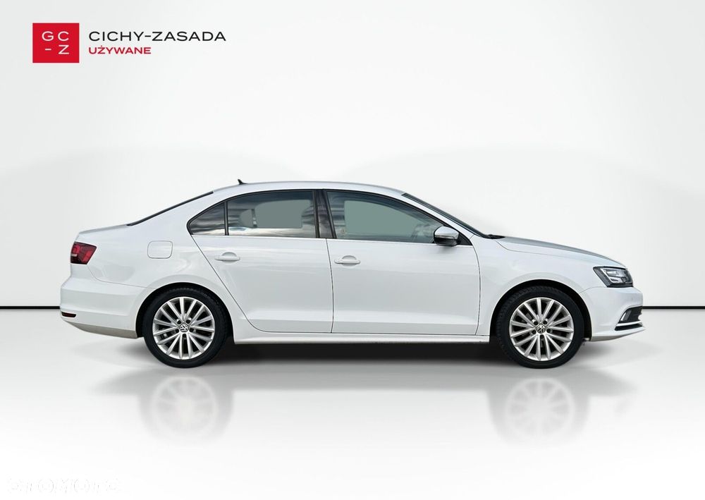 Volkswagen Jetta 1.4 TSI BMT Highline - 7