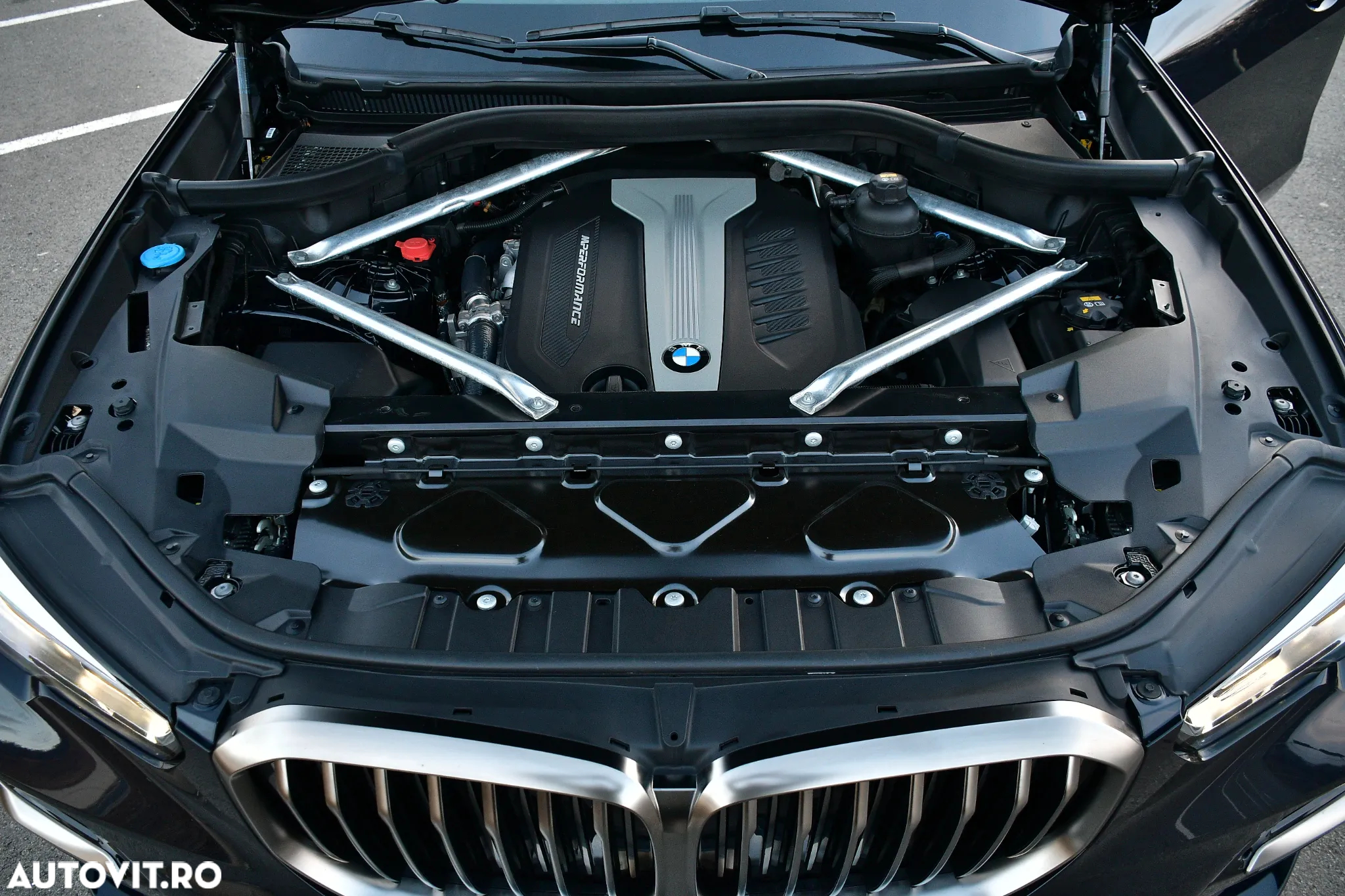 BMW X5 M M50d - 39