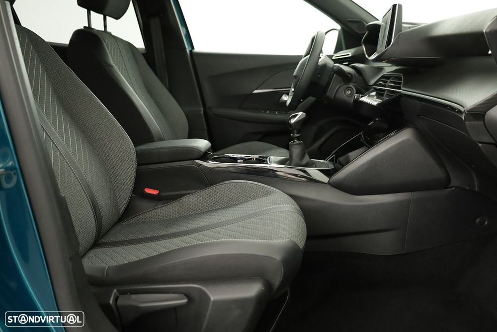 Peugeot 2008 1.2 Allure - 20