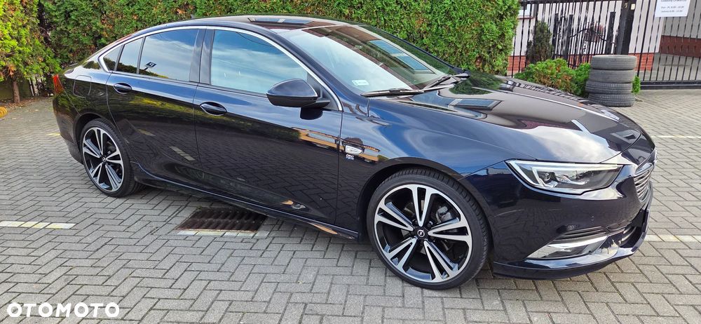 Opel Insignia - 16