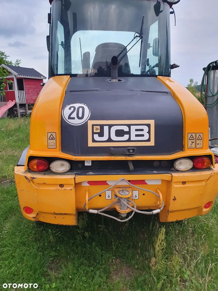 JCB 409 - 5