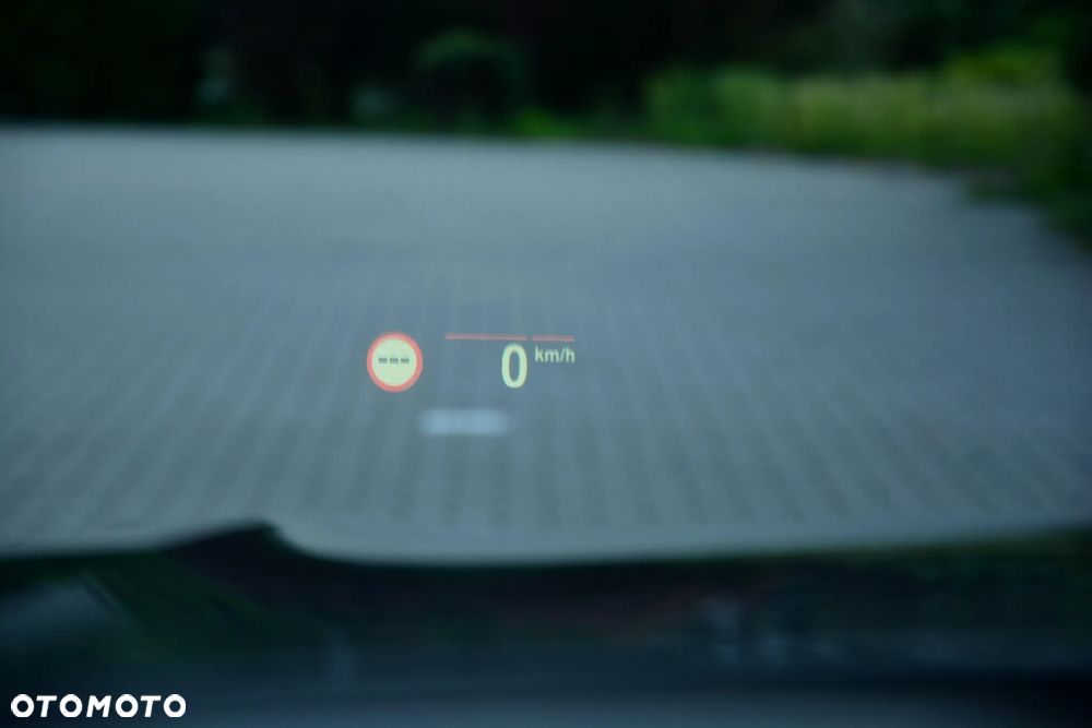 BMW Seria 7 730d xDrive mHEV sport - 27