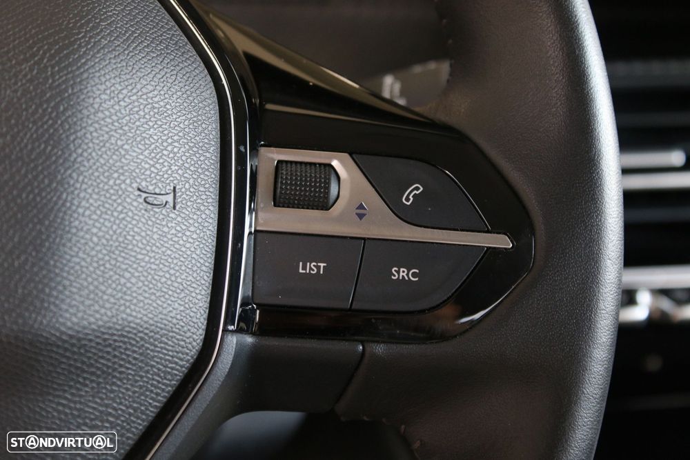 Peugeot 208 1.2 PureTech Allure - 21