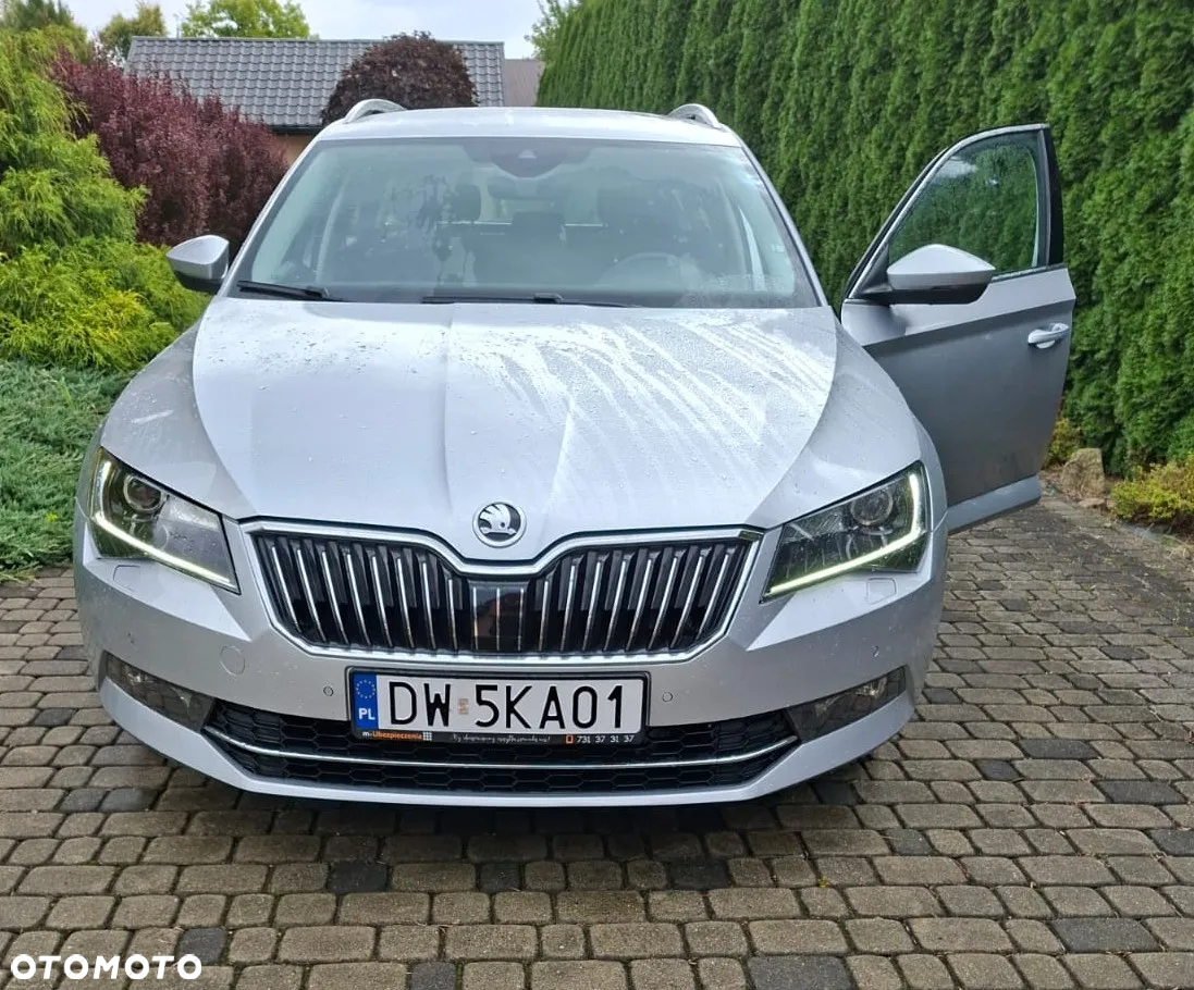 Skoda Superb 2.0 TDI Style - 6