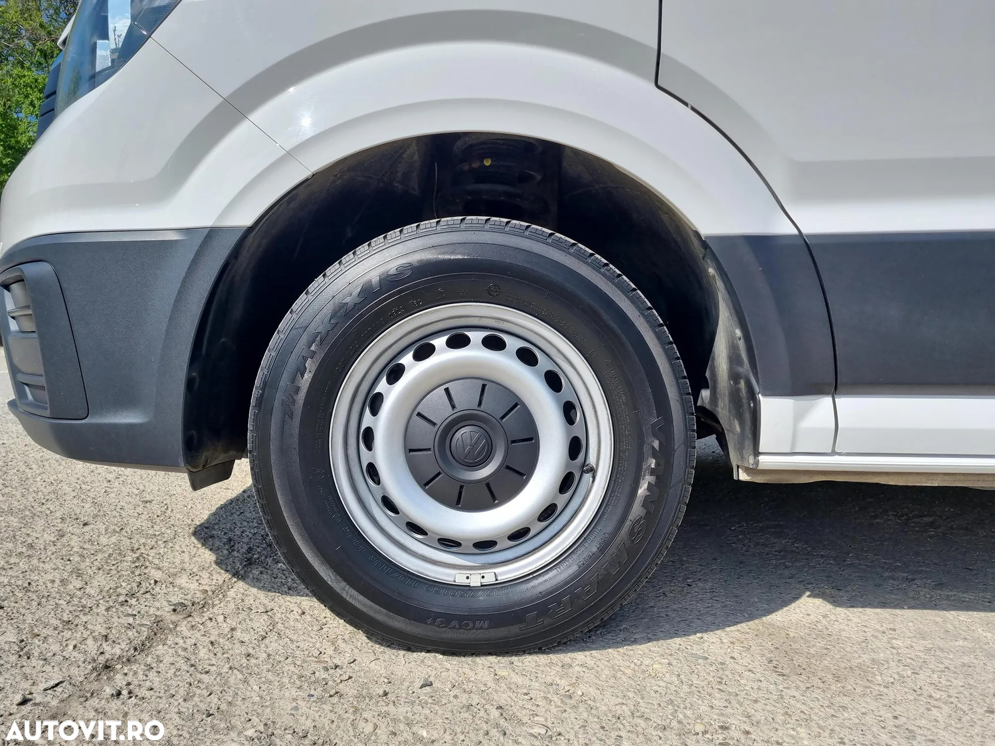 Volkswagen Crafter - 11