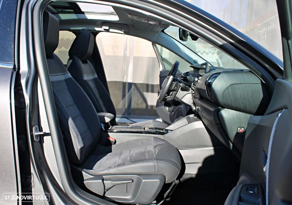 Citroën C4 1.2 PureTech Shine EAT8 - 16