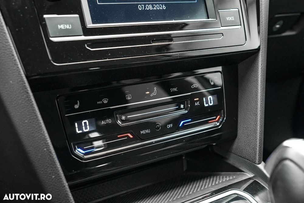 Volkswagen Passat 1.5 TSI OPF DSG Highline - 20