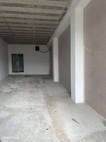 Aluga-se armazem - Grande imagem: 3/5