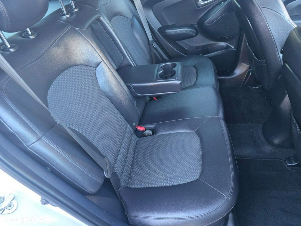 Hyundai ix35 - 19