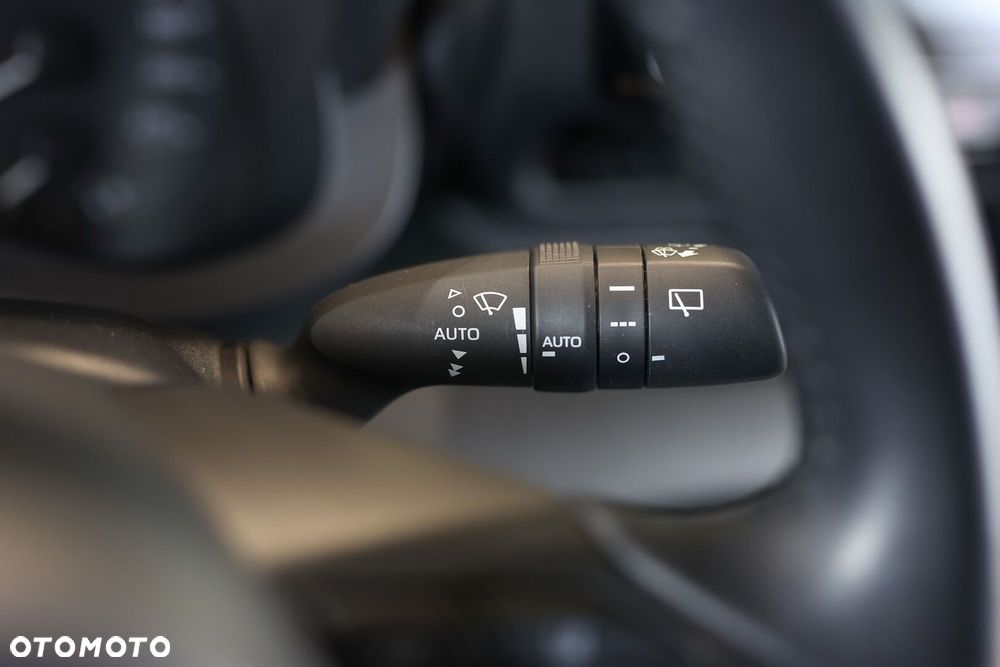 Toyota Yaris 1.5 Comfort - 36