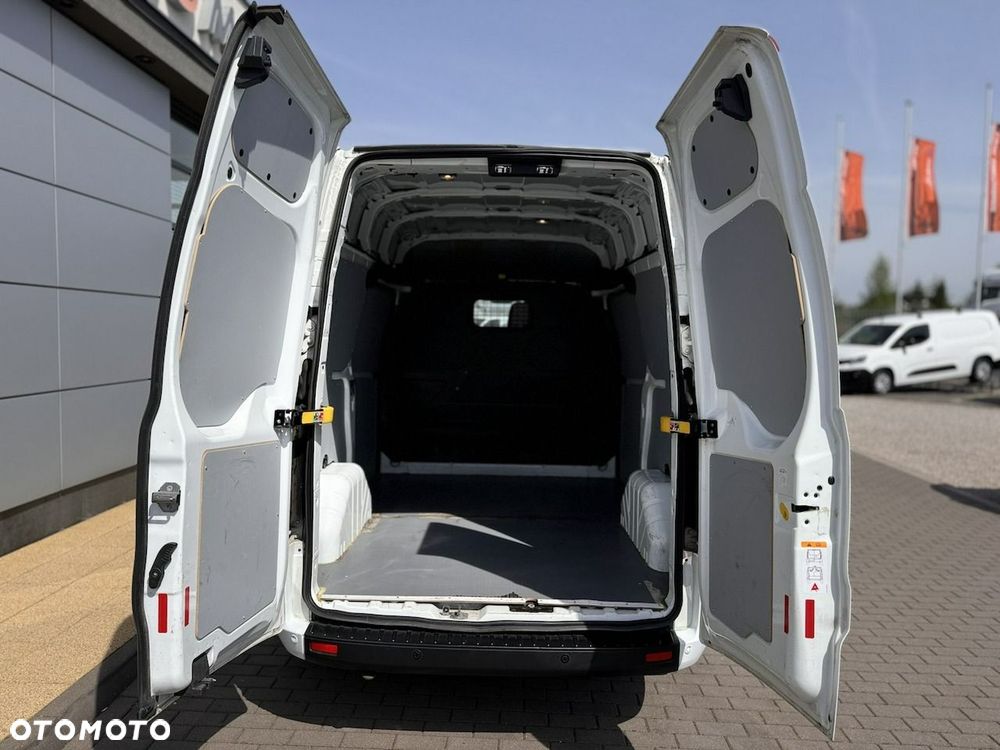 Ford Transit Custom - 8