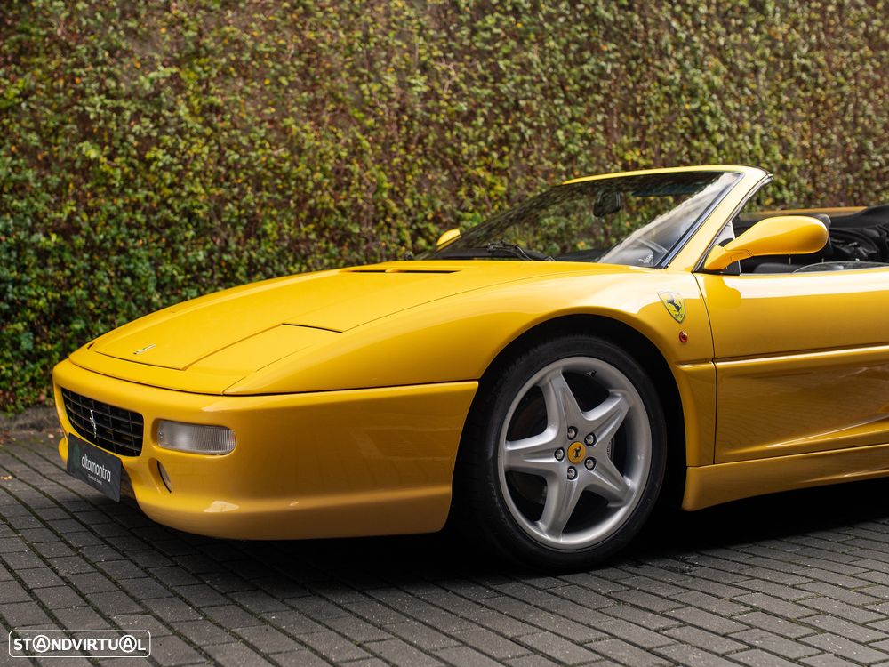 Ferrari 355 Spider - 8
