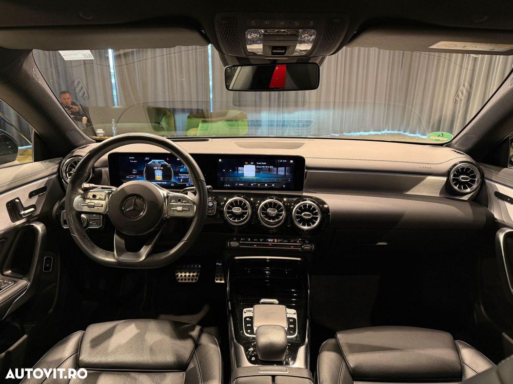 Mercedes-Benz CLA 35 AMG 4MATIC AMG Speedshift 7G-DCT - 17