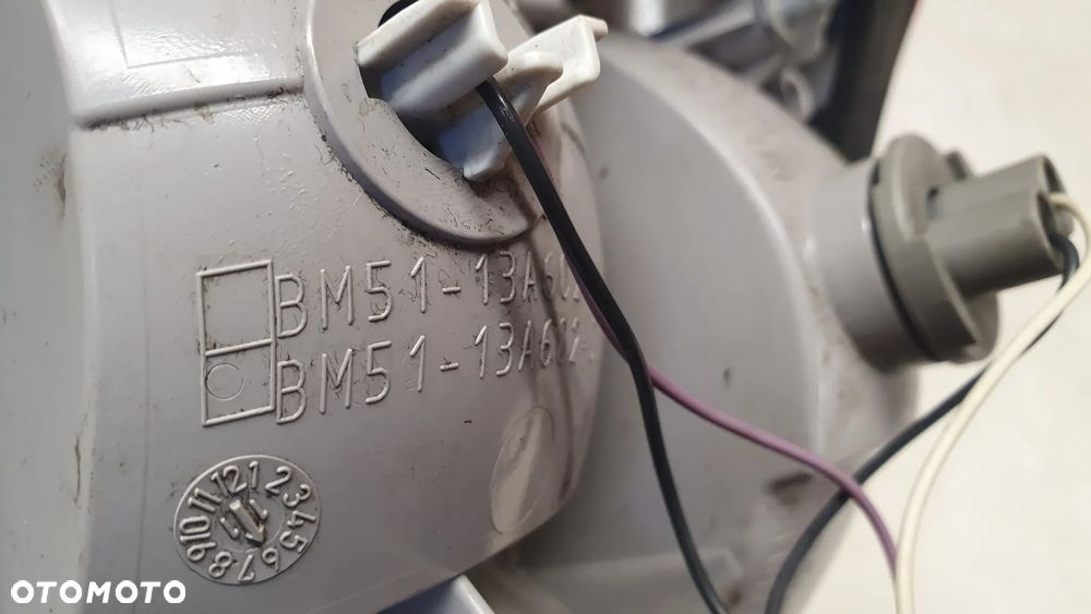 reflektor lampa tył ford focus 3 prawa bm51-13a602-d - 7