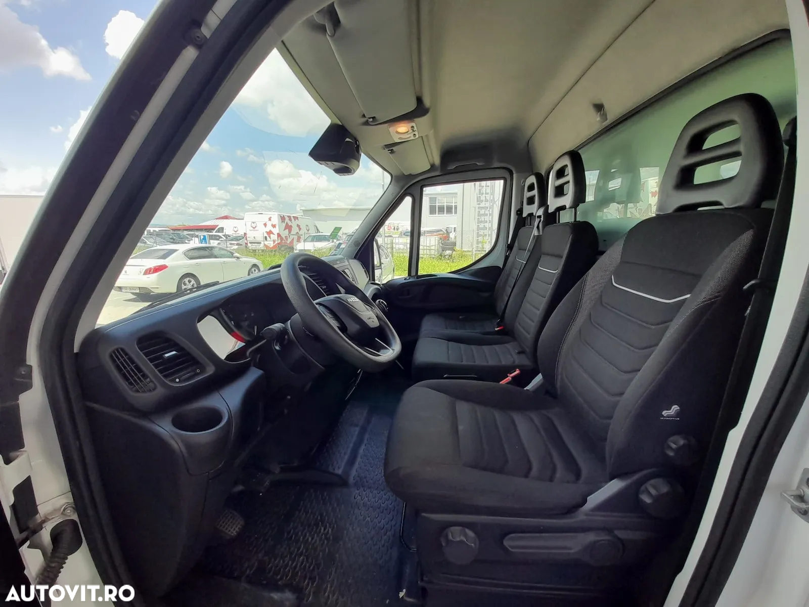 Iveco Daily 35C16H3.0 BOX+LIFT - 12